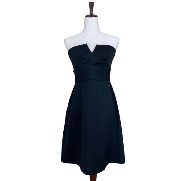 White House Black Market Dresses White House Black Market Strapless Fit Flare Cocktail Dress